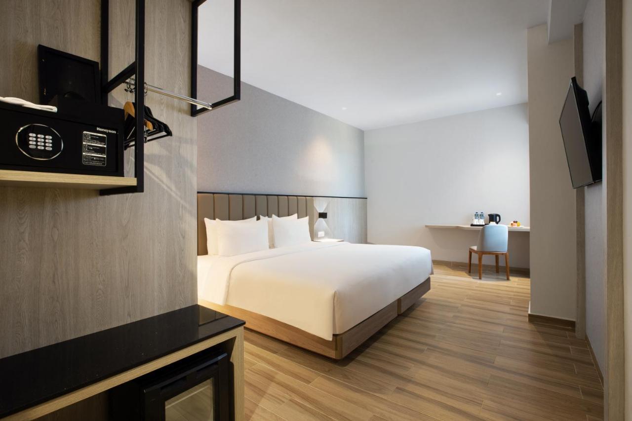Hotel Santika Batam エクステリア 写真