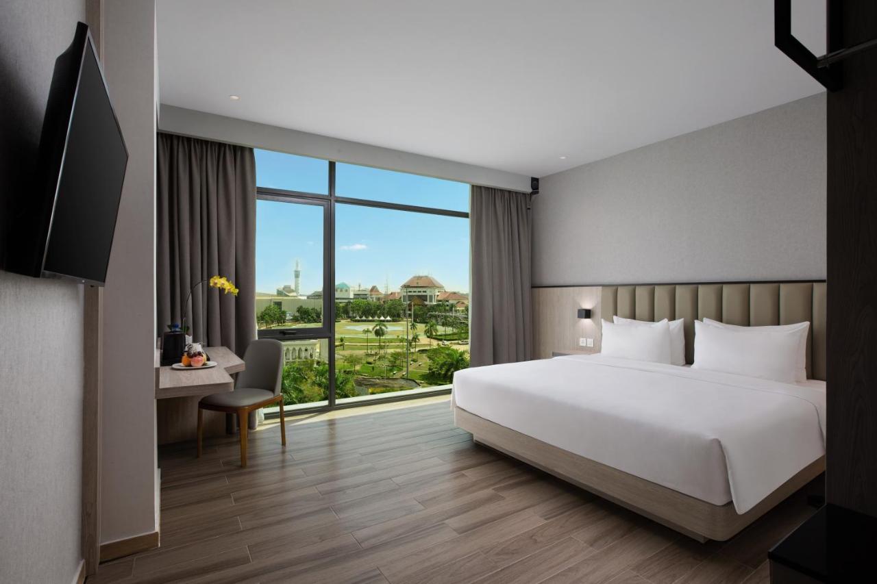 Hotel Santika Batam エクステリア 写真