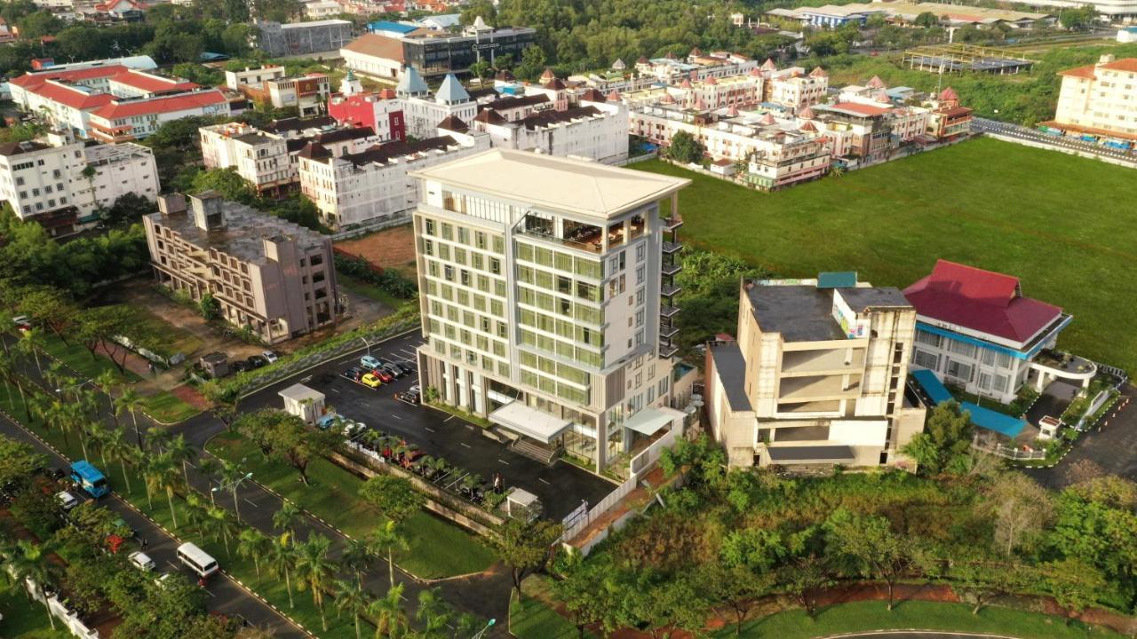 Hotel Santika Batam エクステリア 写真